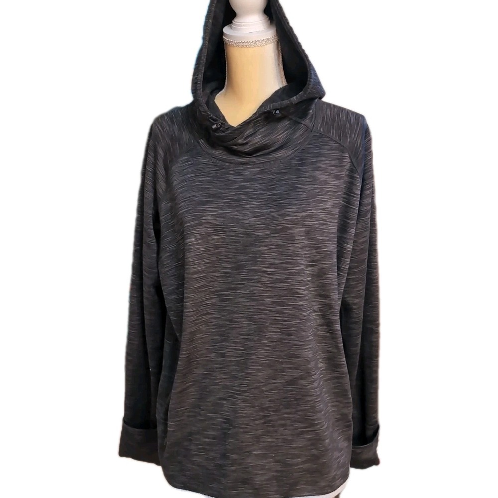 Gap Fit Sports Women's Size XL Sweatshirt with Reflective Bottom Long Sleeve